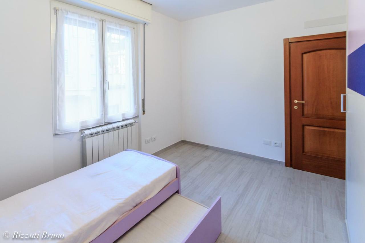 Appartamento Ristrutturato A Nuovo !!! Varazze Dış mekan fotoğraf