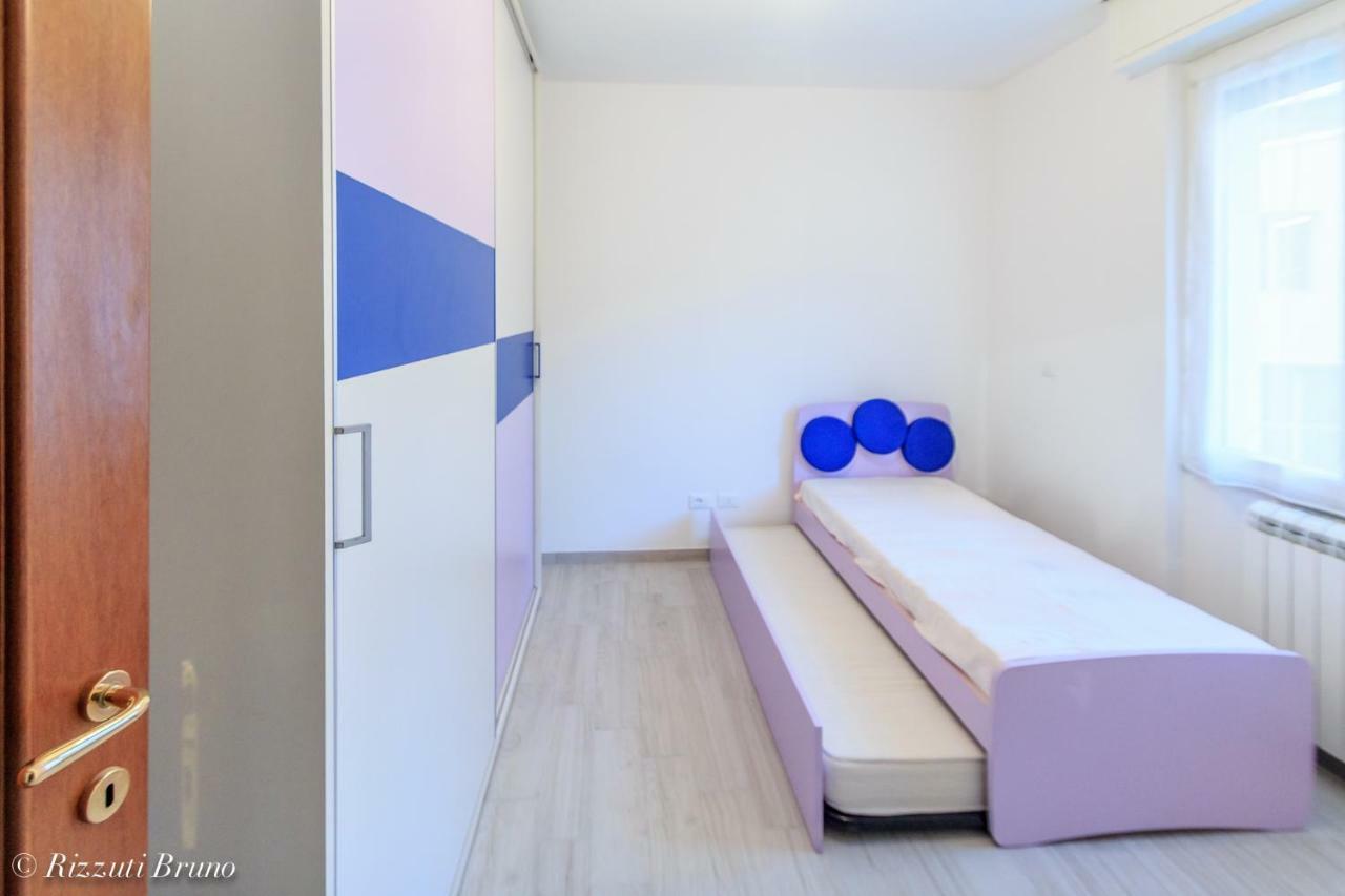 Appartamento Ristrutturato A Nuovo !!! Varazze Dış mekan fotoğraf